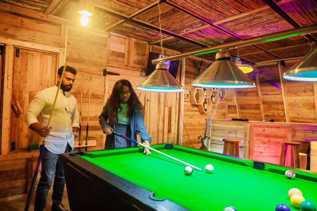 Hunters Wood Cabins Нувара-Элия Экстерьер фото