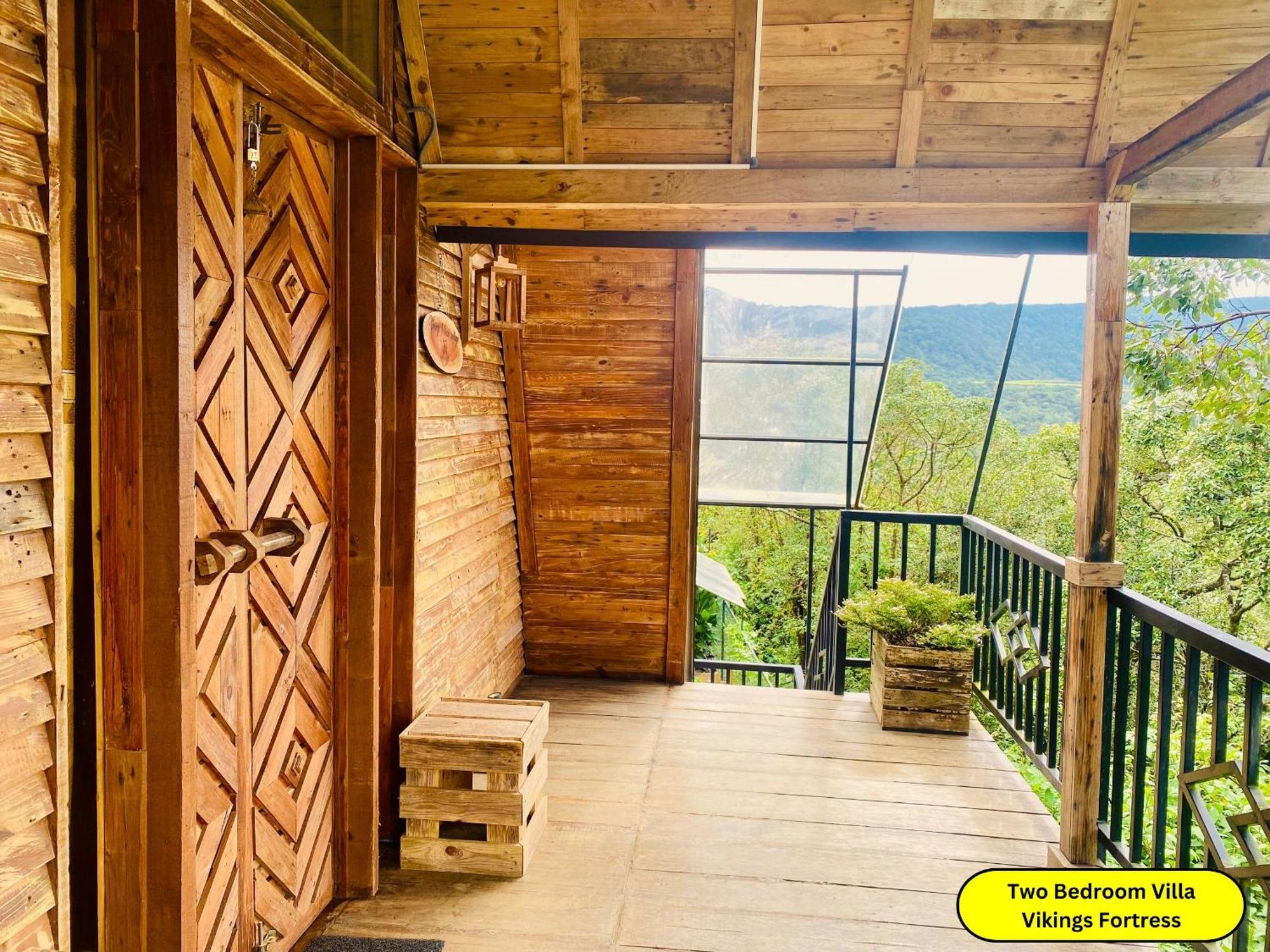 Hunters Wood Cabins Нувара-Элия Экстерьер фото